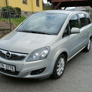Opel Zafira MPV 1,6 Enjoy 85kW manuál