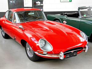 Jaguar e-type