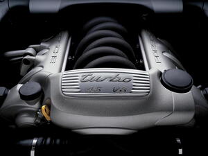 Porsche Cayenne – benzinové motory