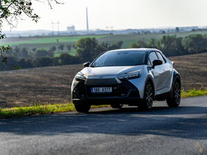 Toyota C-HR: test spotřeby