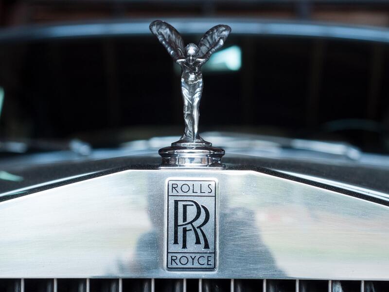 Значок rolls royce фото