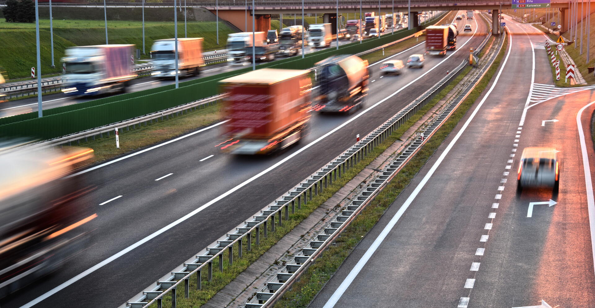 Cena dálničních známek se bude měnit každý rok. Důvodem je automatická valorizace