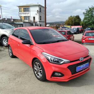 Hyundai i20 hatchback 1.2 62kW SERVISKA,ČR,VYHŘ.SEDADLA,KLIMA manuál