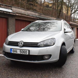 Volkswagen Golf kombi Variant 2.0 TDi 100kW manuál