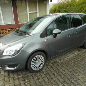 Opel Meriva MPV Monocab B Enjoy 74kW manuál