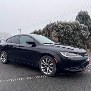 Chrysler 200 sedan 200S Limited 2,4 Multiair 2015 135kW automat