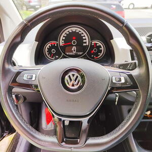 Volkswagen up! 66kW manuál
