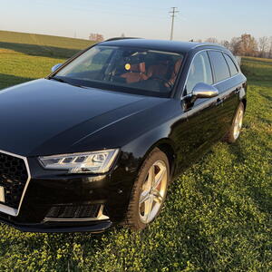 Audi A4 kombi 2.0 TFSi Avant 140kW manuál