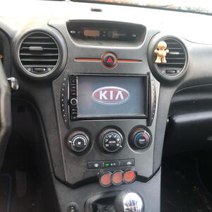 Kia Carens SUV 2.0 crdi 103kW manuál