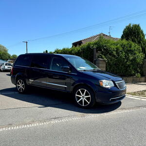 Chrysler Town & Country MPV 3.6 RT LPG NAVI DVD 2013 211kW automat