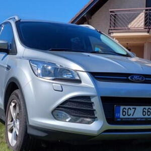 Ford Kuga SUV 2.0TDCi 4x4 110kW manuál