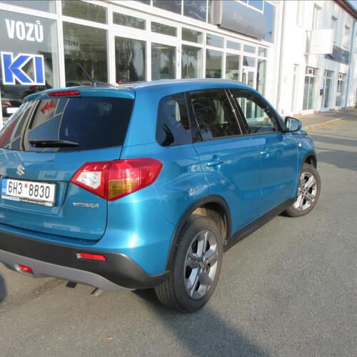 Suzuki Vitara 1,6 VVT PREMIUM  není Hybrid 8 - na prodej