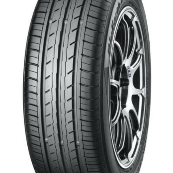 Letní pneu Yokohama BluEarth-Es ES32 165/70 R14 81T